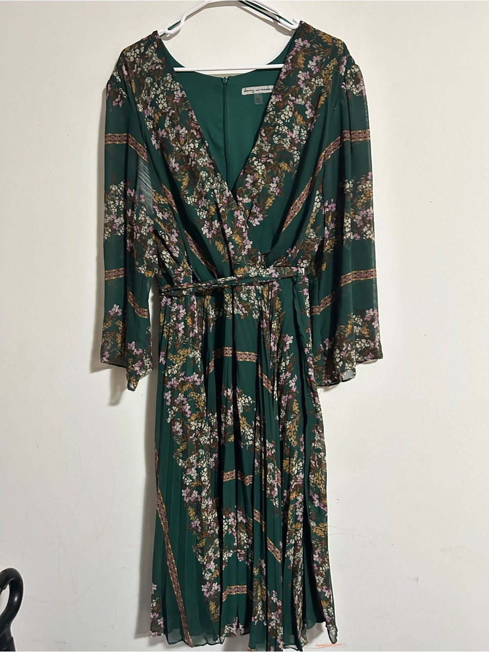 Danny & Nicole Dark Green Floral Long Sleeve Wrap Dress